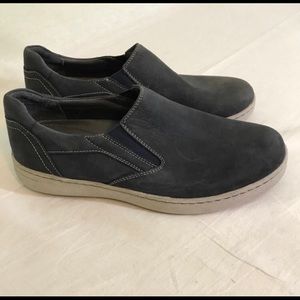 Dansko Men’s Viktor fashion sneaker